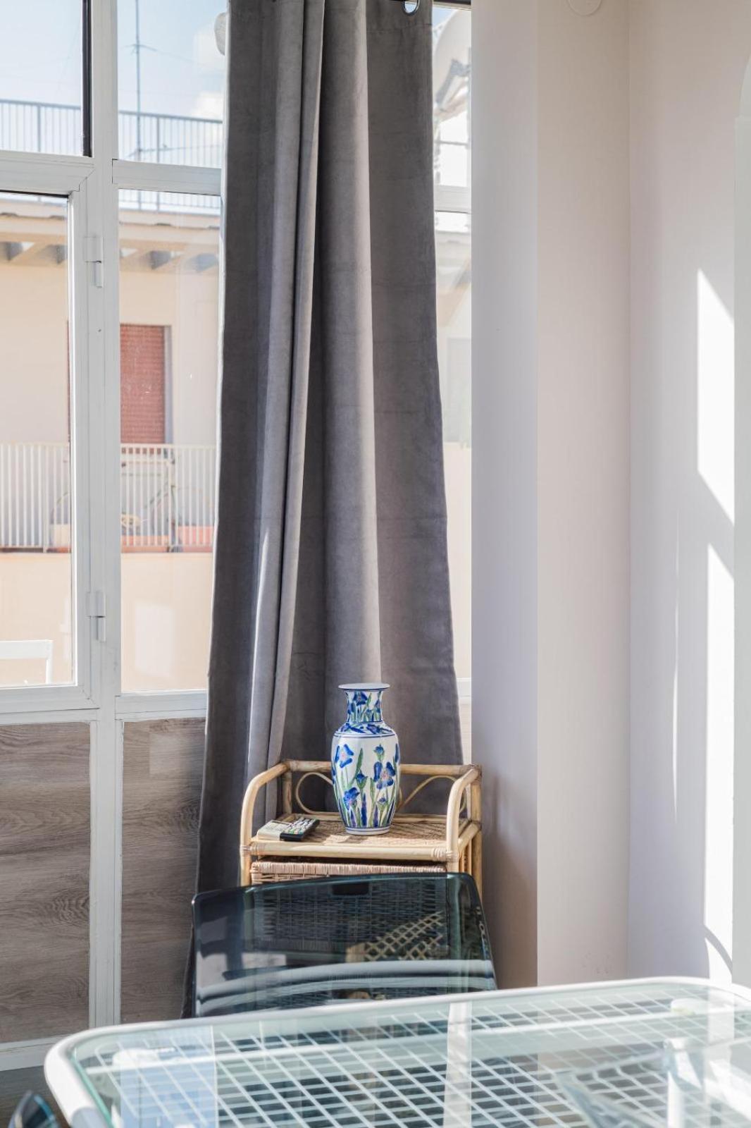 Acomodação com café da manhã  Damagi Roma